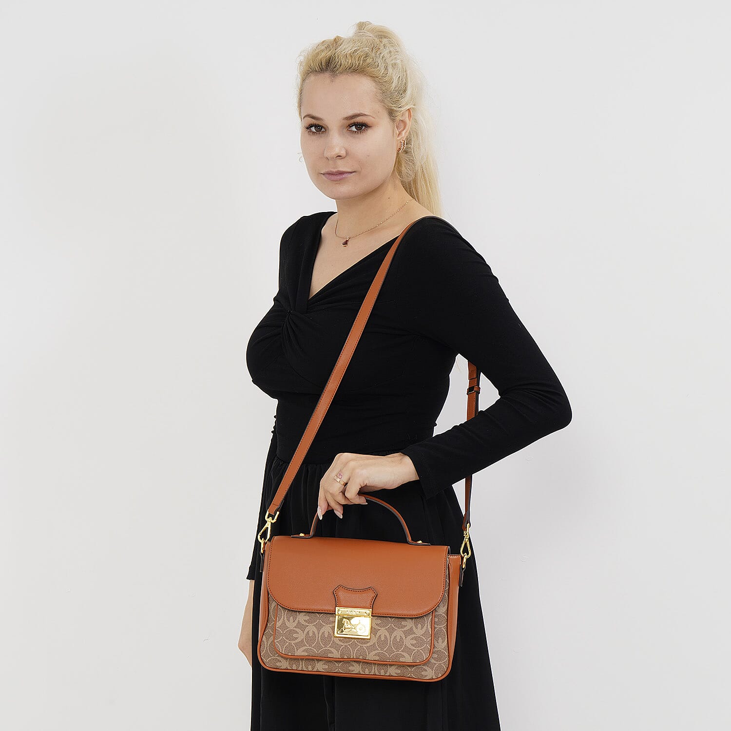 GUANCHI Crossbody Bag with Shoulder Strap - Brown