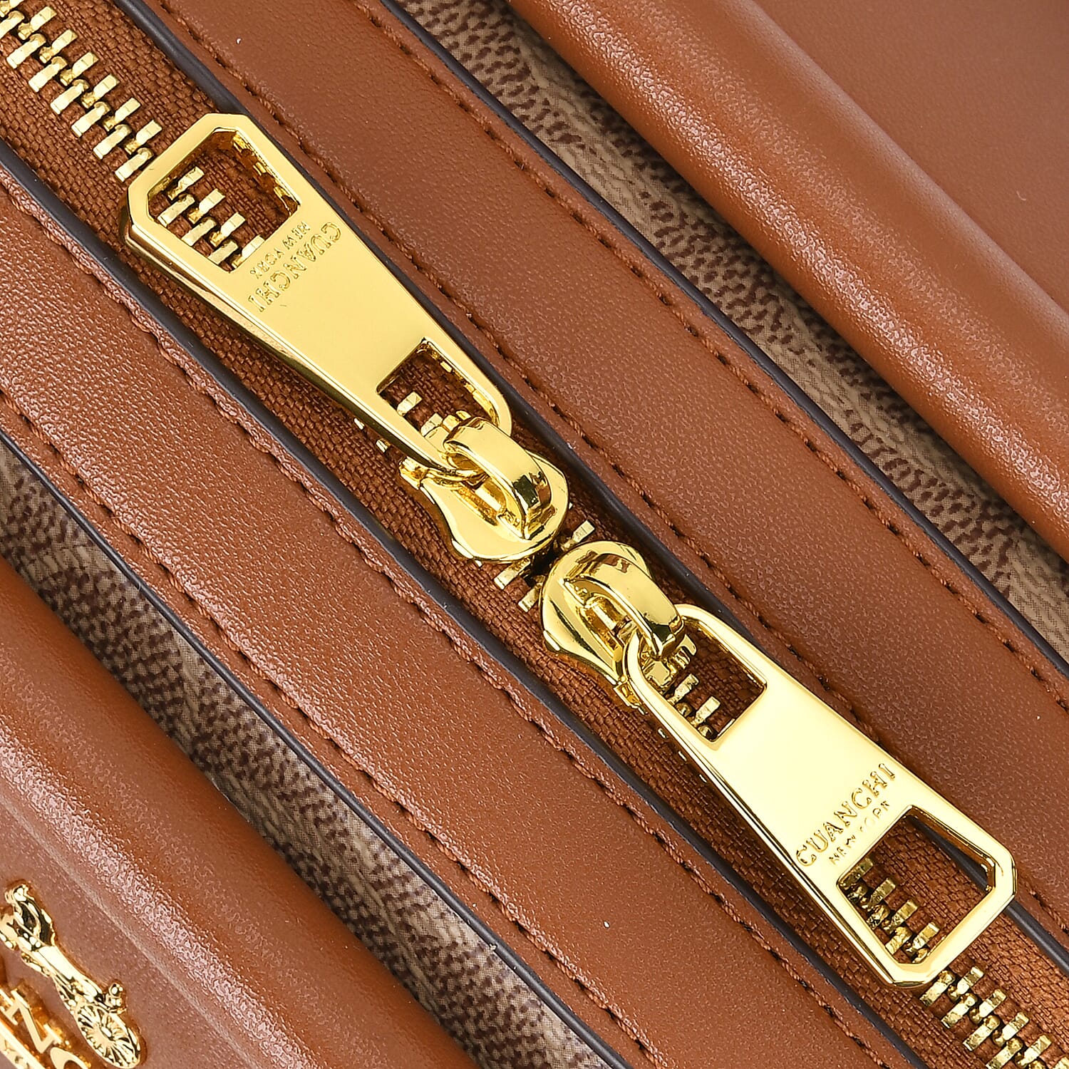 GUANCHI Crossbody Bag with Handle Drop - Brown