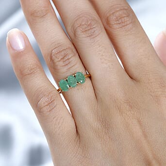 https://tjcuk.sirv.com/Products/77/0/7706529/Socoto-Emerald-3-Stone-Ring-in-Vermeil-YG-Sterling-Silver-1-53-ct-1-35_7706529_2.jpg?w=342&h=342