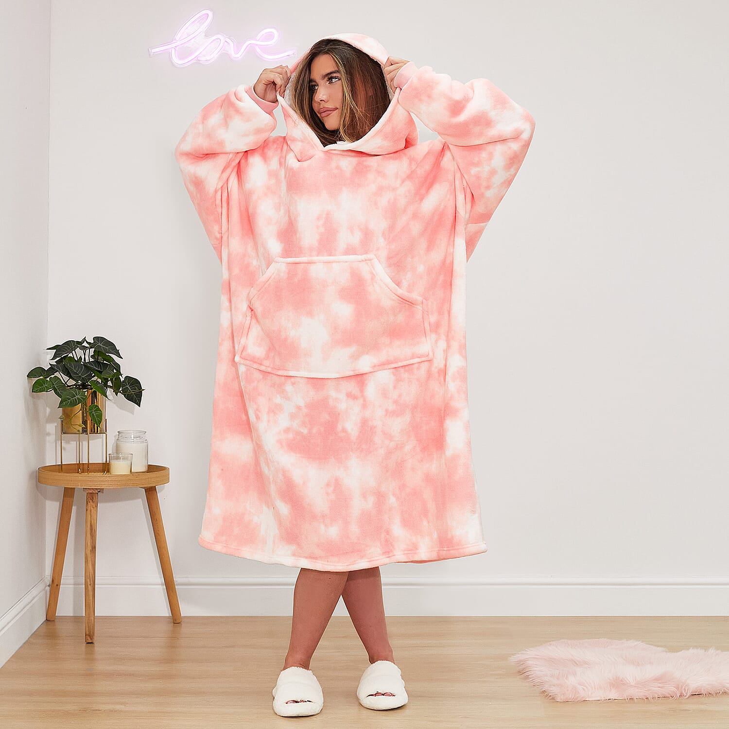 Winter Essential - Extra Long Very Soft Tie Die Hoodie Blanket - Blush
