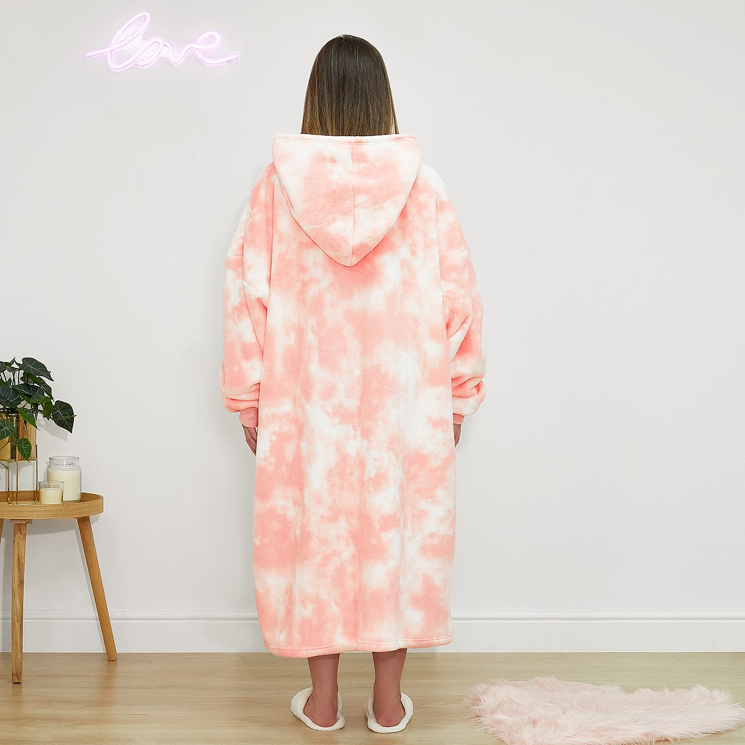 Winter Essential - Extra Long Very Soft Tie Die Hoodie Blanket - Blush