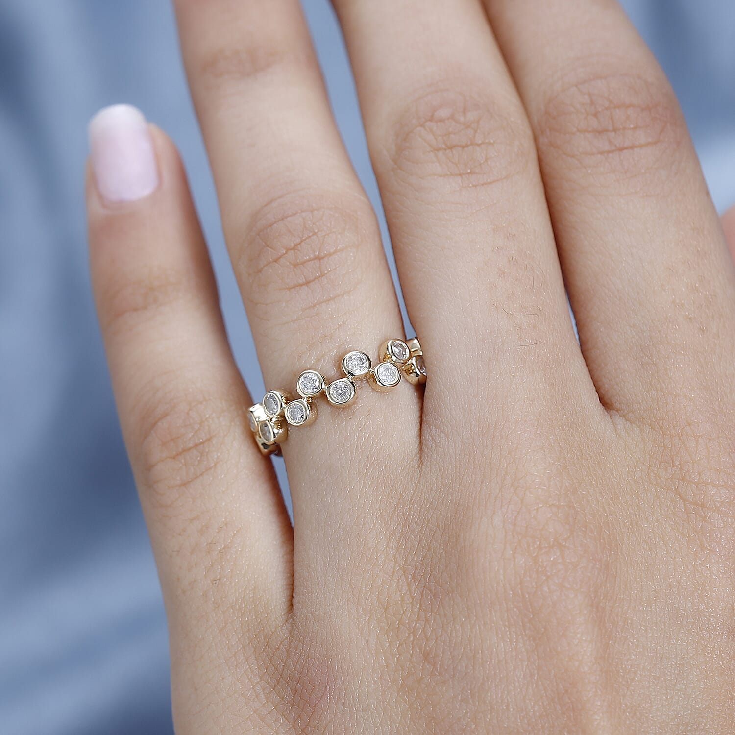 Designer Inspired - 9K Yellow Gold White Diamond Bubble Band Ring 1.00 Ct