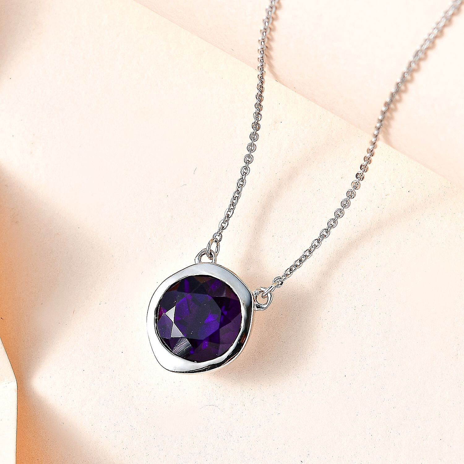 AAA Amethyst Solitaire Necklace (Size - 20) in Platinum Overlay Sterling Silver 3.21 Ct