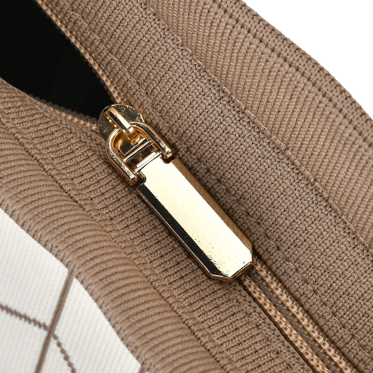 Wheat Pattern Crossbody Bag with Shoulder Strap (120cm) - Brown & White