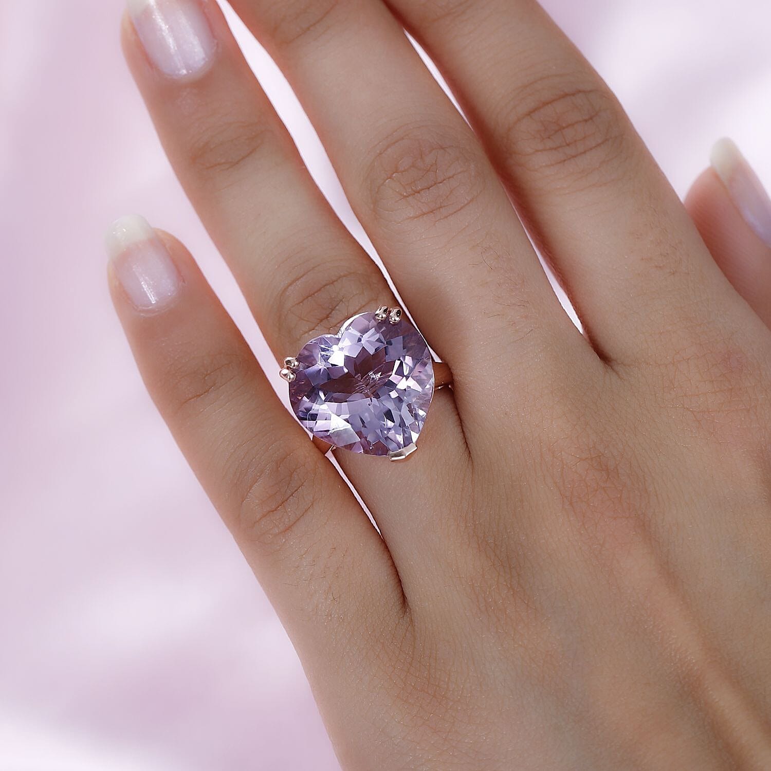 Pink Amethyst Solitaire Ring in 18K Vermeil RG Plated Sterling Silver 17.00 Ct, Silver Wt. 5.92 Gms