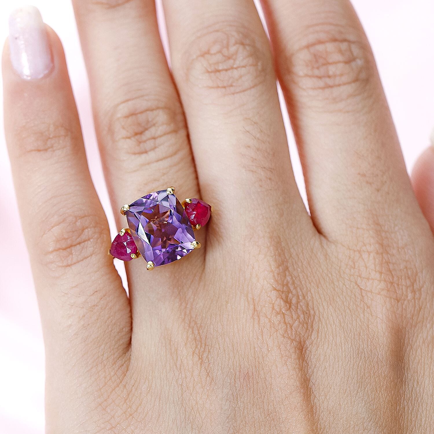 African Amethyst ,  African Ruby  Ring in Vermeil YG Sterling Silver 6.22 ct,  Silver Wt. 5 Gms  6.660  Ct.