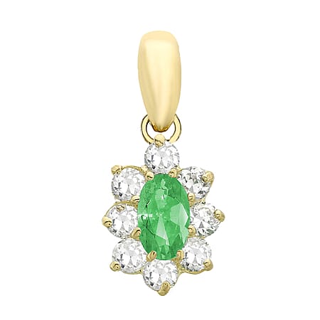 9K Yellow Gold  A   Green Cubic Zirconia ,  Cubic Zirconia  Pendant 0.66 ct,  Gold Wt. 0.5 Gms  0.660  Ct.