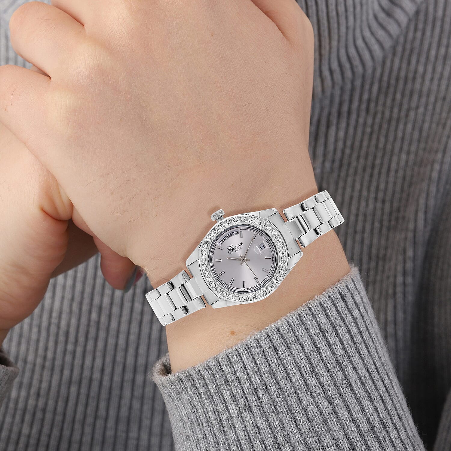 White Crystal  Watch Pure White Stainless Steel  0.01 ct  0.010  Ct.