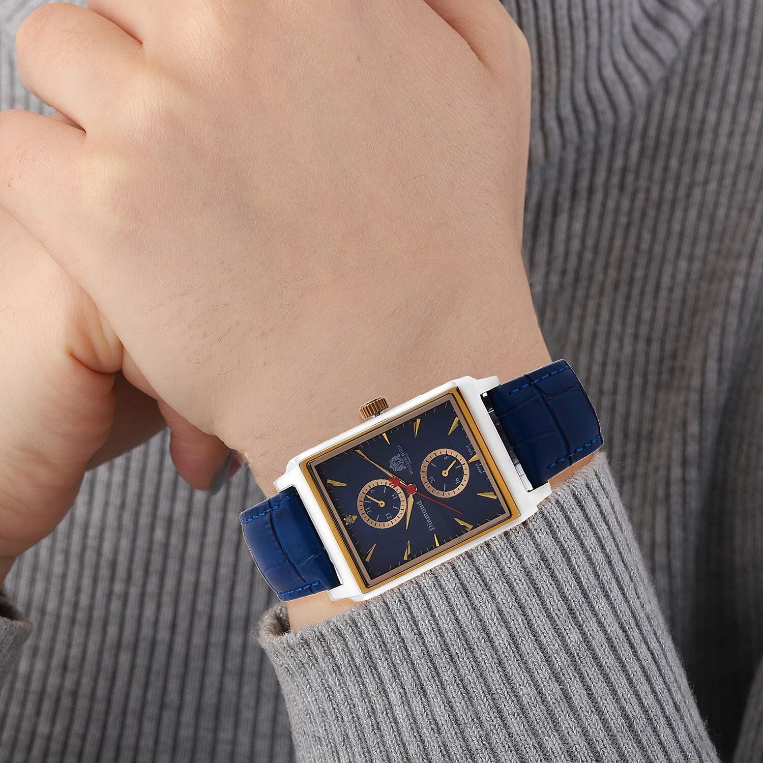 William Hunt Multifunctional Movt. Blue Dial 5 ATM WR Watch with Blue Leather Strap