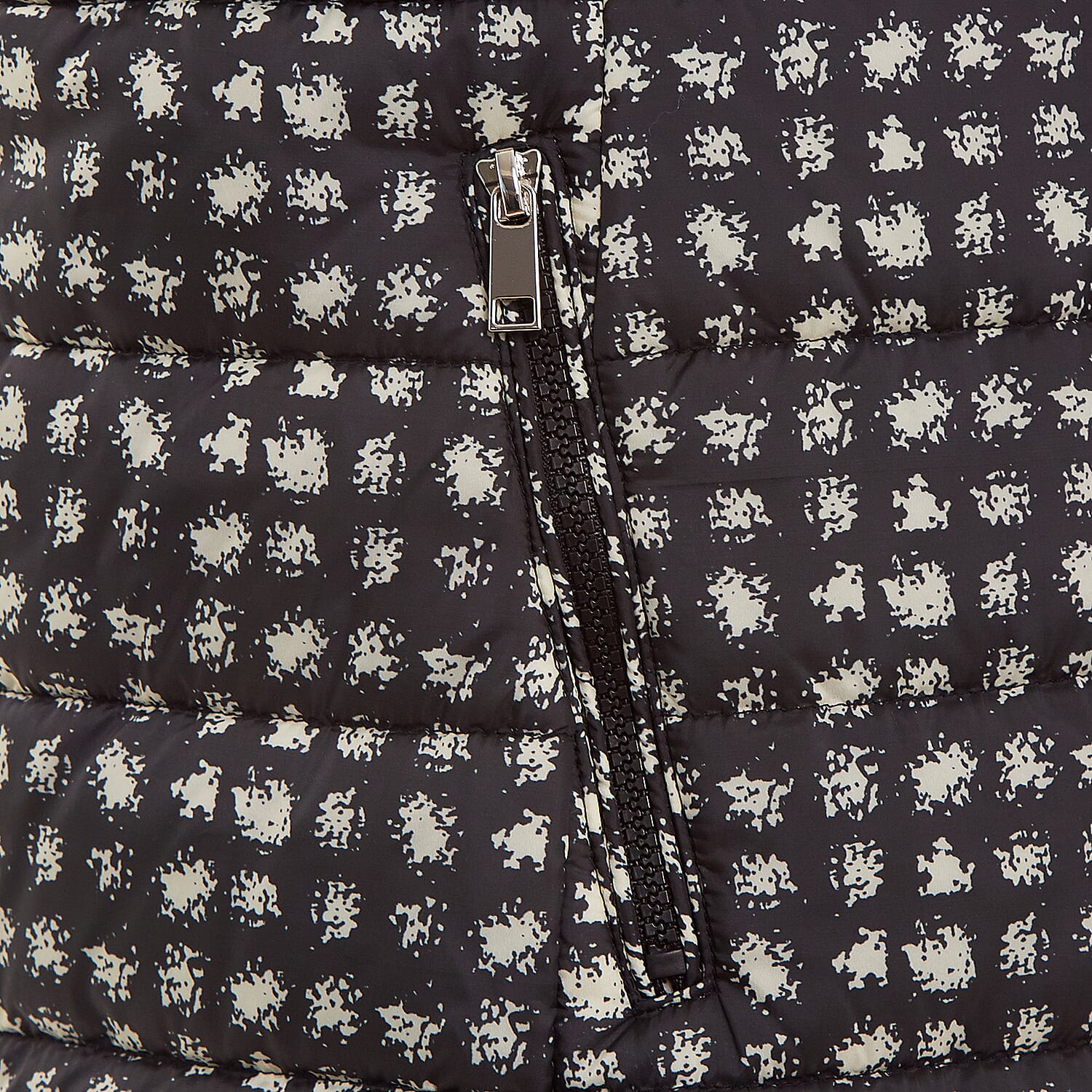 Charlotte West Caroline Padded Gilet - Black and White