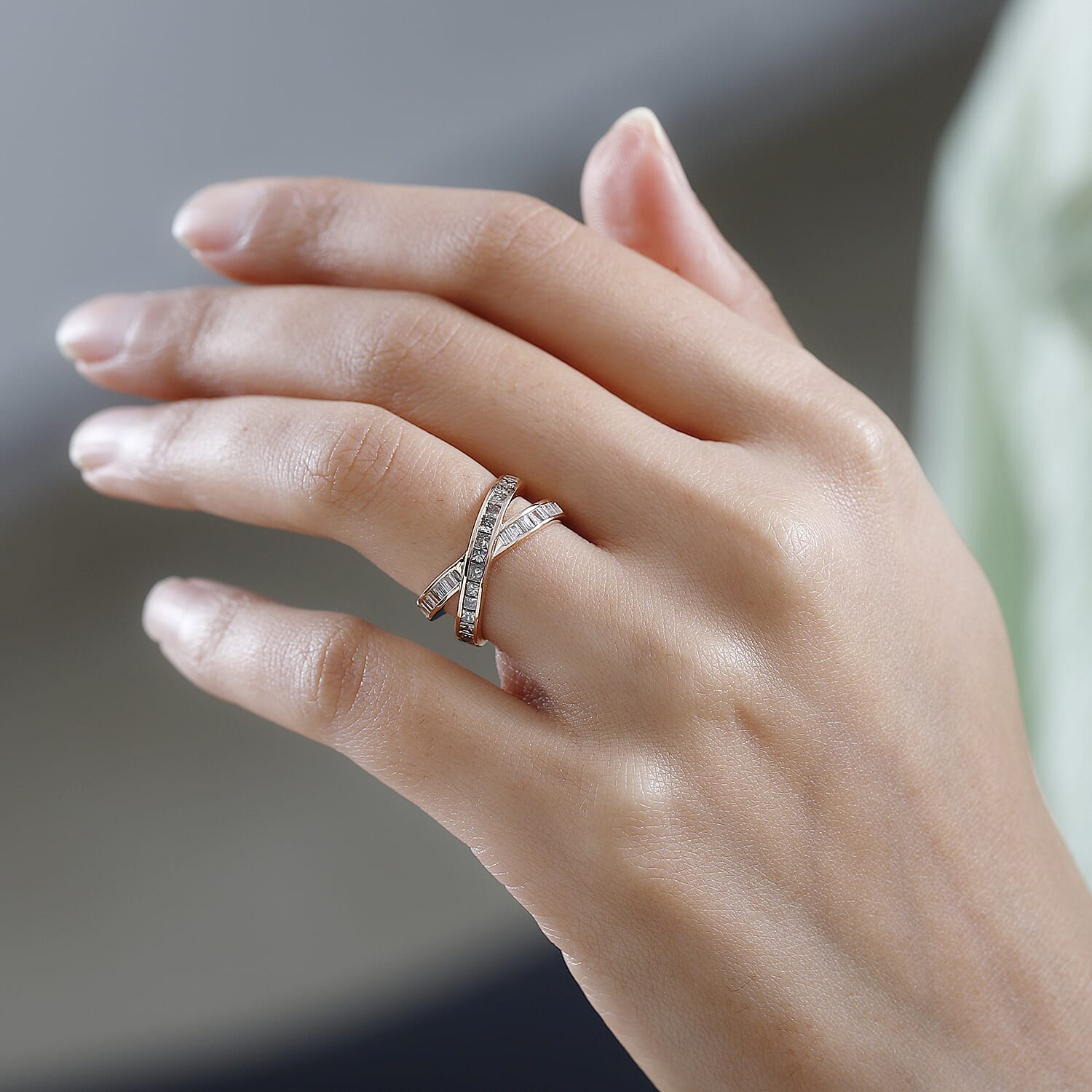 Designer Inspired- -9K Rose Gold Natural Champagne & White Diamond Crossover Ring 1.00 Ct.