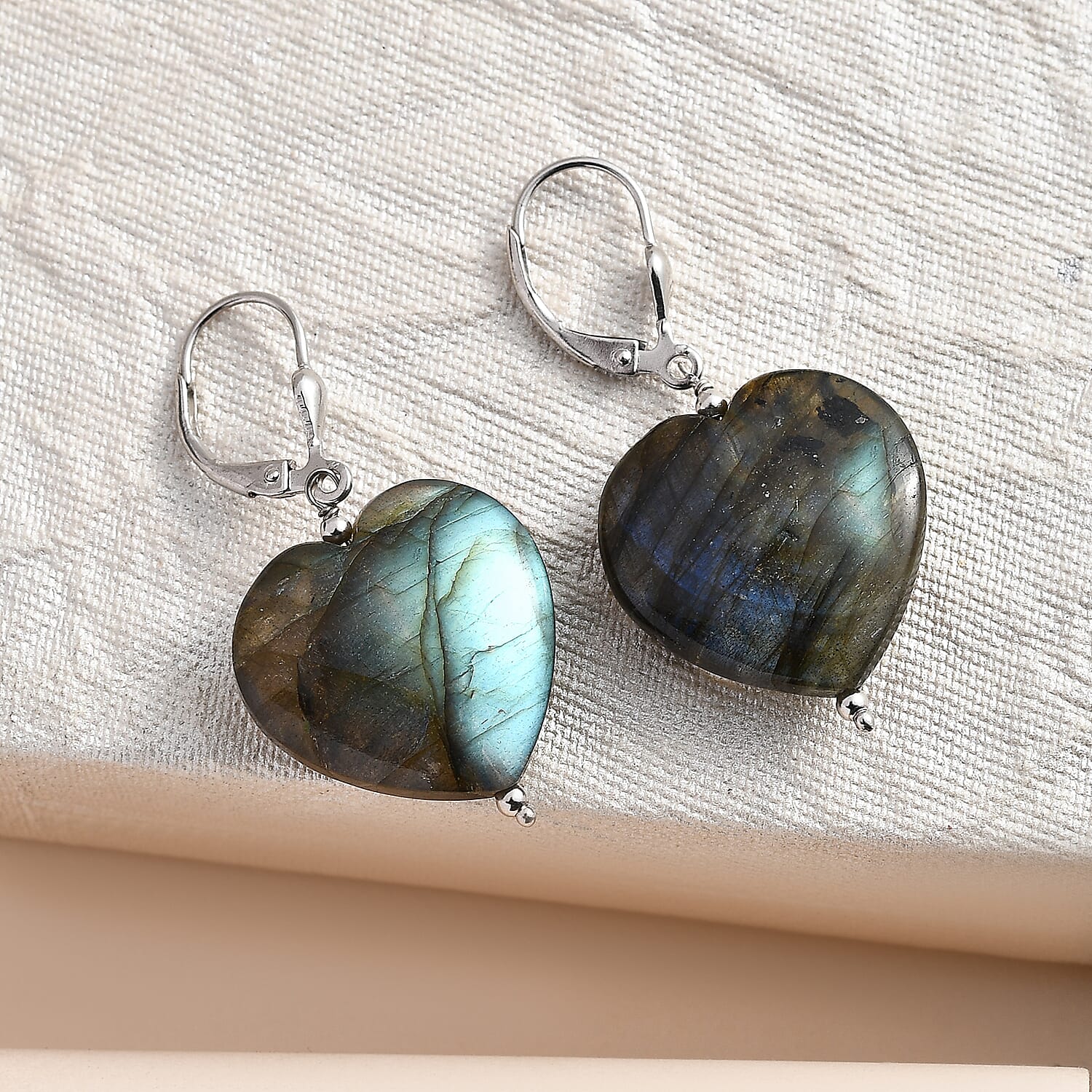 Labradorite  Earring in Rhodium Overlay Sterling Silver 43.00 ct  43.000  Ct.