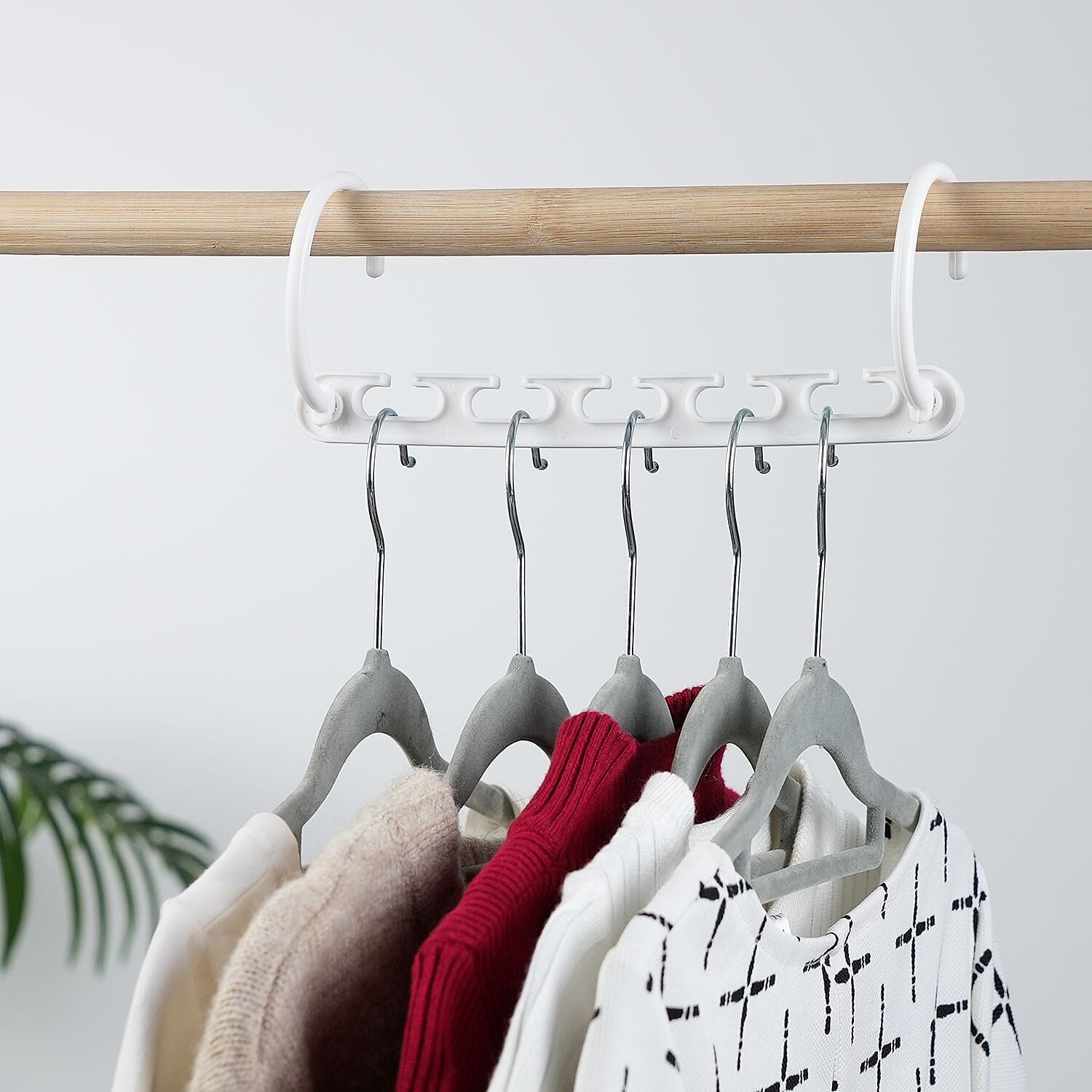 Set of 16 Wonder Space Saving Wrinkle Free Clothes Hanger - White