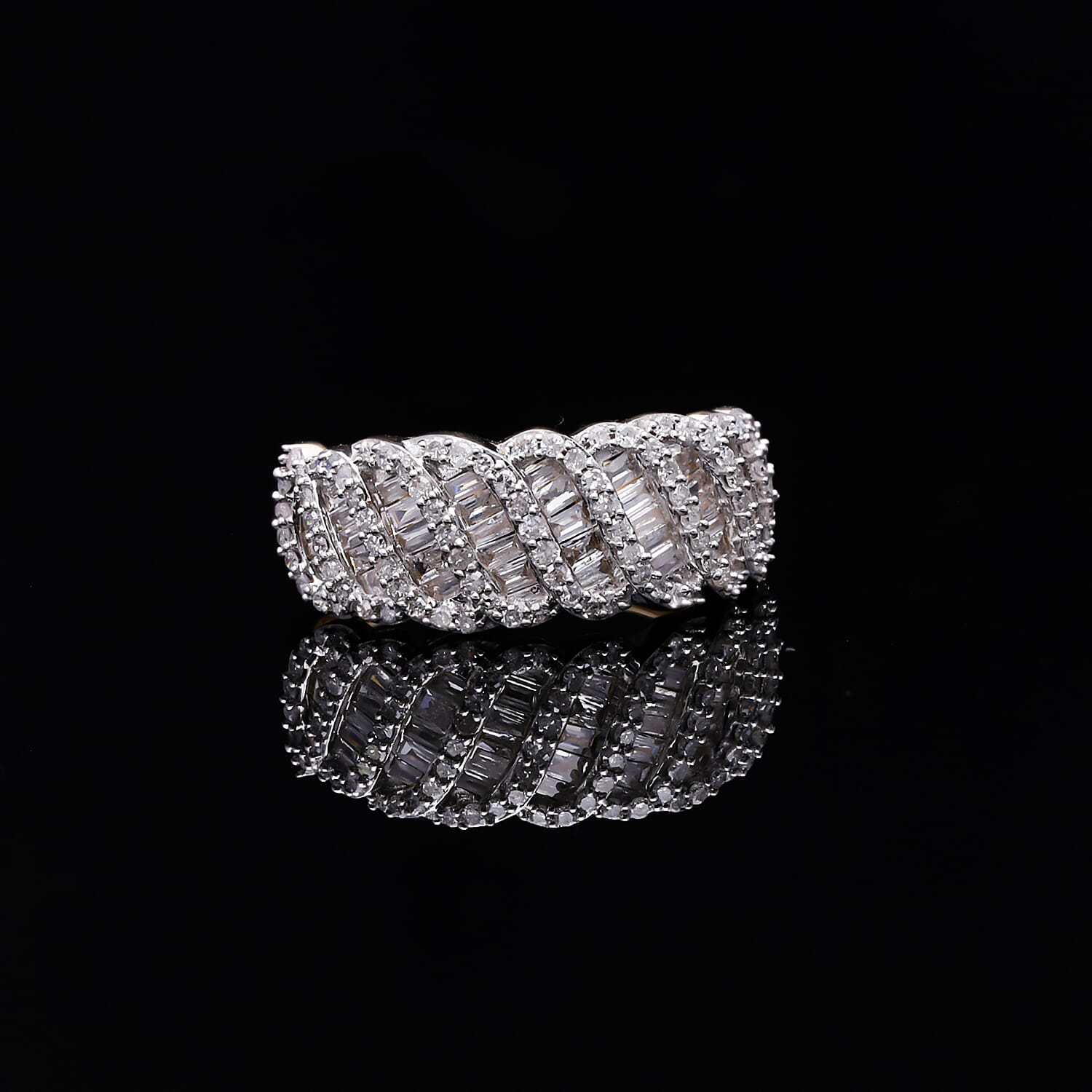 One Time Deal- 9K Yellow Gold Diamond (G-H) Ring 1.00 Ct