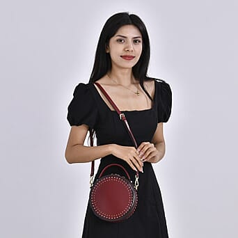 https://tjcuk.sirv.com/Products/77/3/7730078/Genuine-Leather-Solid-Crossbody-Bag-Size-19x8x19-cm-Red-Black_7730078_1.jpg?w=342&h=342