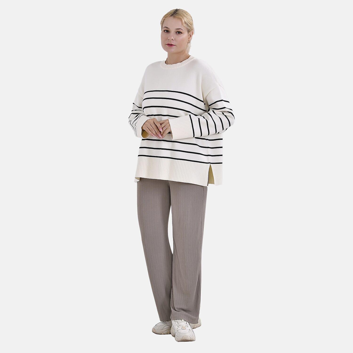 La Marey Stripe Pattern Relaxed Fit Jumper (Size XL) - White