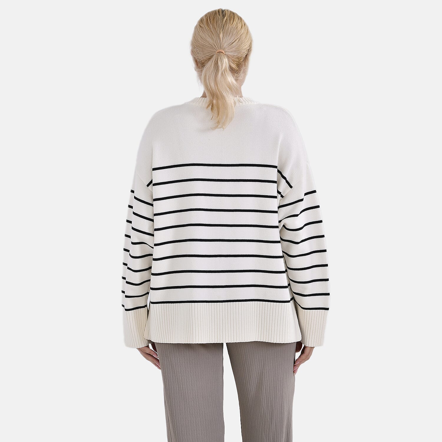 La Marey Stripe Pattern Relaxed Fit Jumper (Size XL) - White