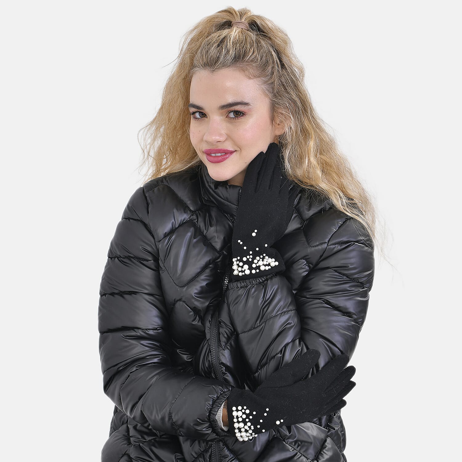 Winter Must-Have - Cashmere Touch Screen Beaded Gloves - Black