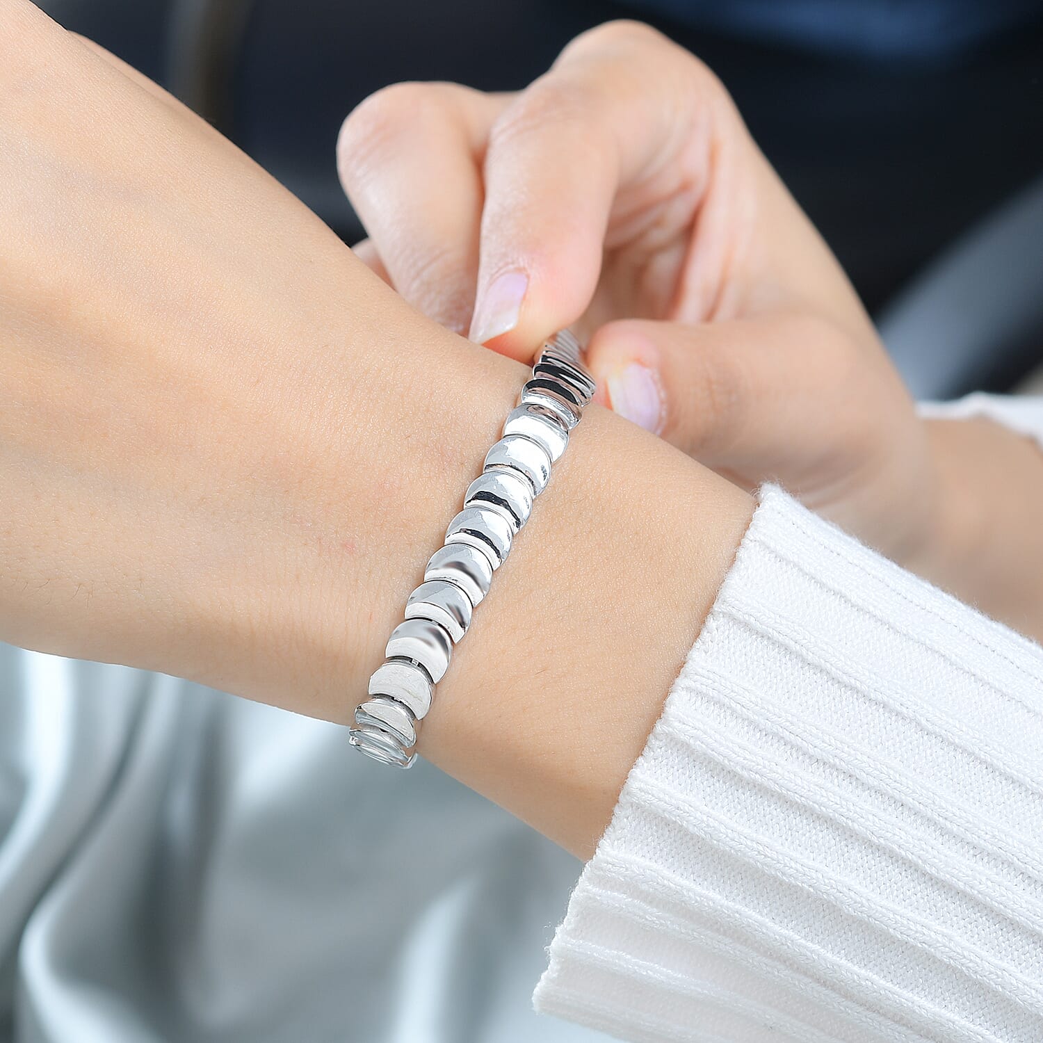 Designer Inspired- Platinum Overlay Sterling Silver Round Link Bracelet (Size - 7.5), Silver Wt. 20.70 Gms