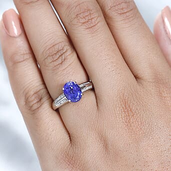 https://tjcuk.sirv.com/Products/77/4/7743793/950-Platinum-AAAA-Tanzanite-White-Diamond-EF-VS2-Main-Stone-With-Side-_7743793_2.jpg?w=342&h=342