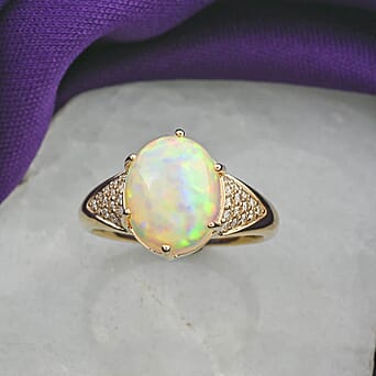 https://tjcuk.sirv.com/Products/77/4/7744764/10K-Yellow-Gold-AAA-Ethiopian-Opal-White-Diamond-I2-Ring-2-80-ct-Gold-_7744764_1.jpg?w=342&h=342