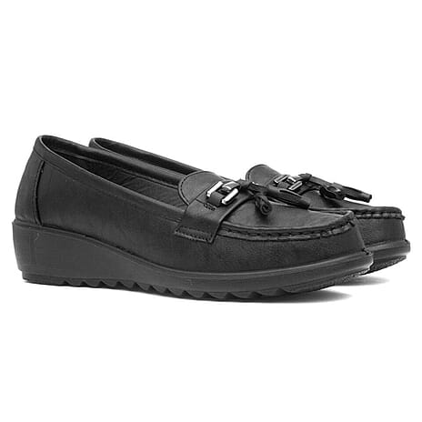 Cushion Walk Embellished Tassel Loafers - Comfort Fit (Size 7) - Black