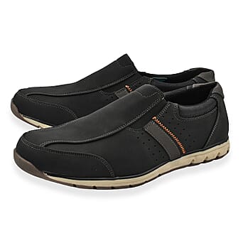 https://tjcuk.sirv.com/Products/77/4/7744918/Oakenwood-Premium-Mens-Slip-On-Trainers-Black_7744918.jpg?w=342&h=342