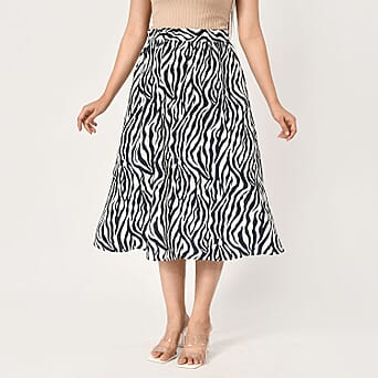https://tjcuk.sirv.com/Products/77/4/7744964/Tamsy-Zebra-Skirt-Size-88x1-cm-Off-White-Navy_7744964_1.jpg?w=342&h=342