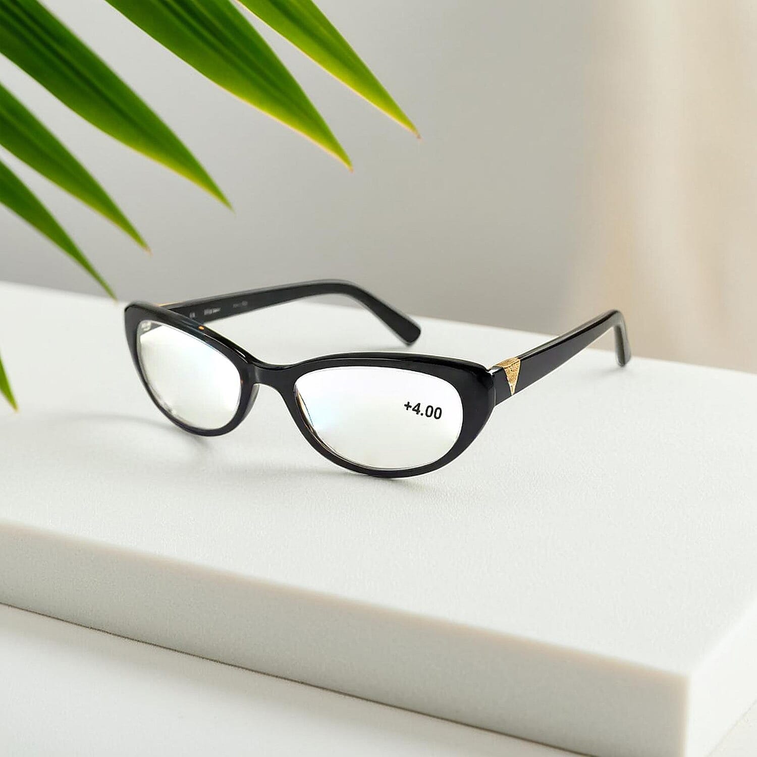 GUESS Cat Eye Tort Frames with Decorative Sides (Power 4.0) - Dark