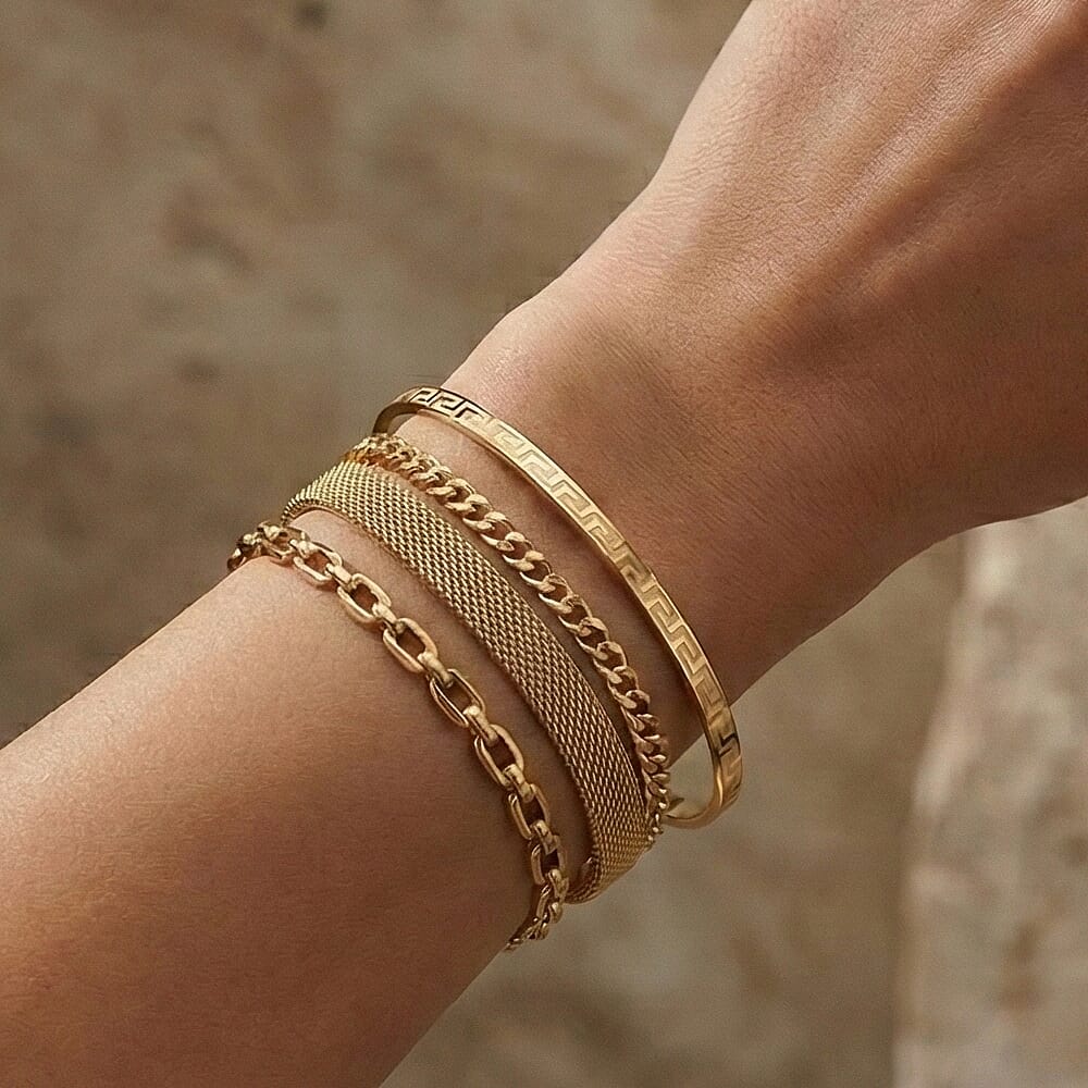 JCK Vegas Close Out Deal - 9K Yellow Gold Designer Inspired Bangle