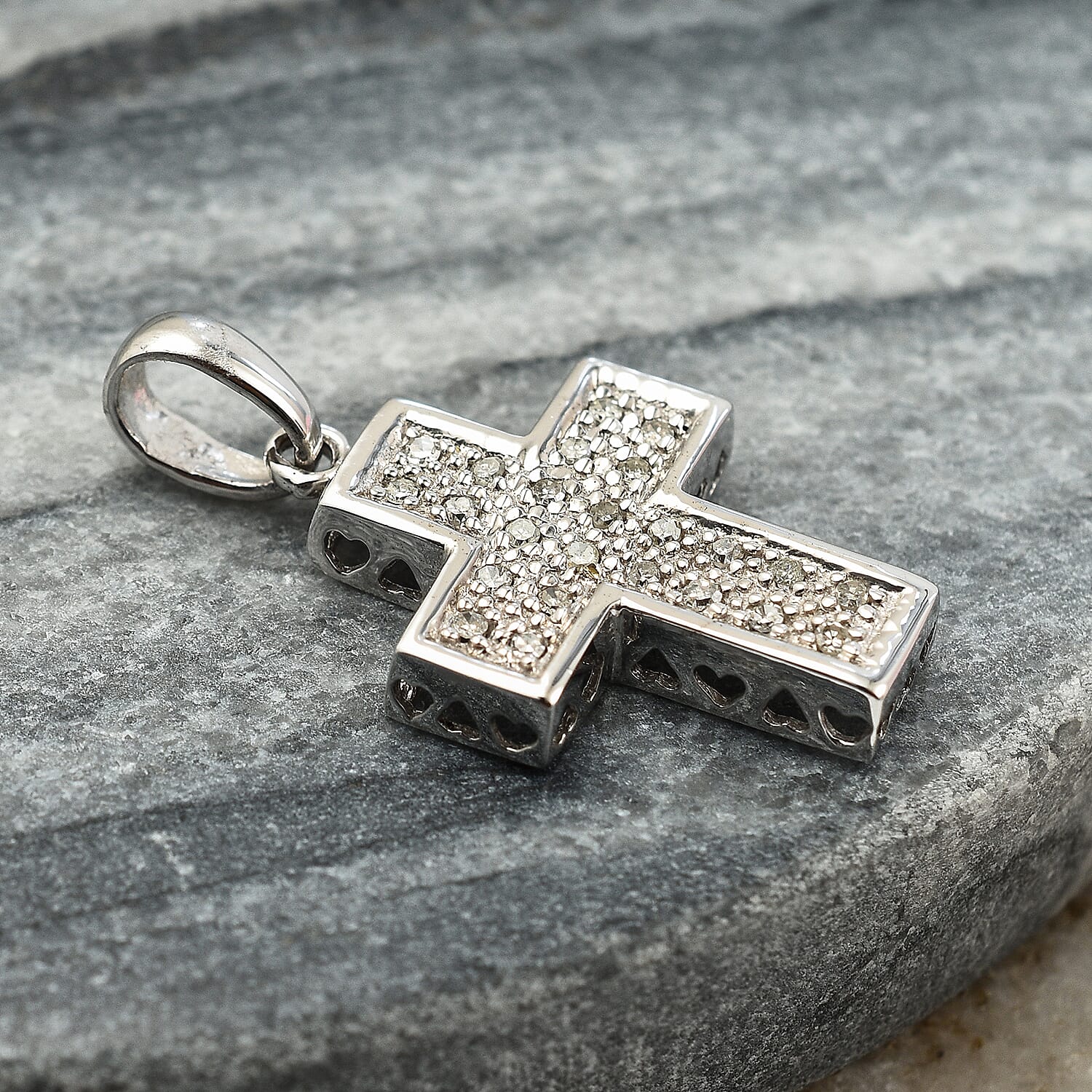 9K White Gold Diamond Cross Pendant
