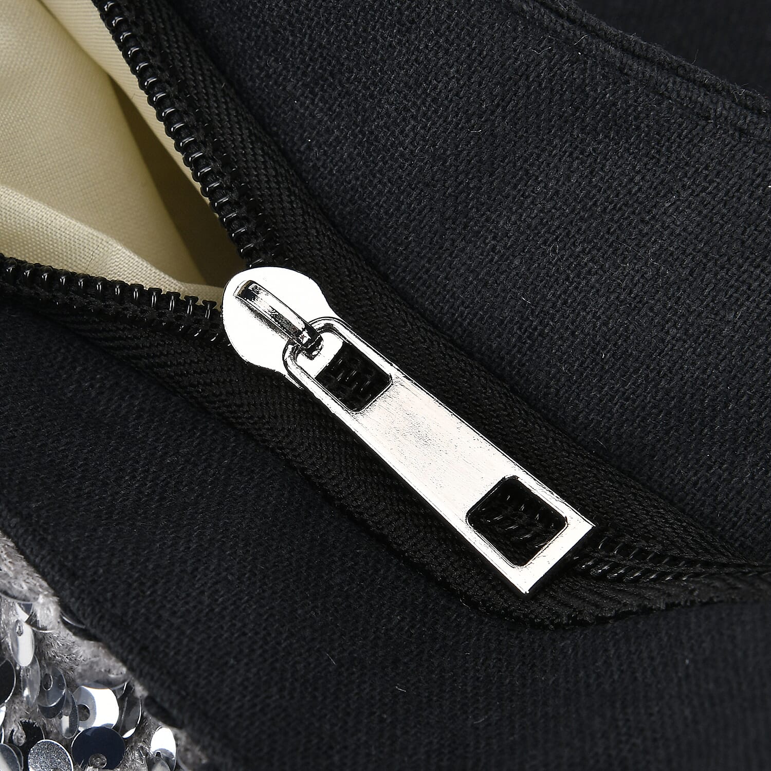 Sparkling Sequin Tote Bag (Size 45x10x36 cm) - Silver