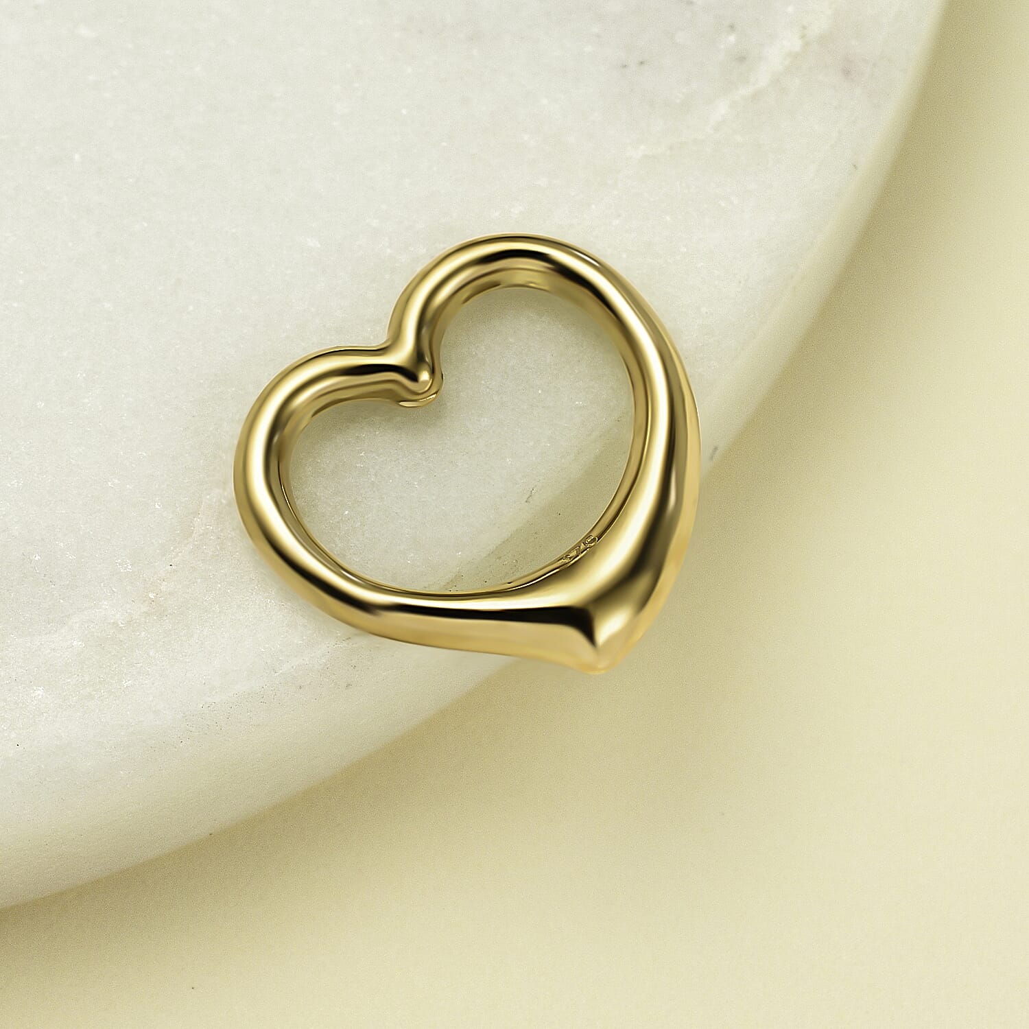 Hatton Garden Closeout- 9K Yellow Gold Broad Heart Pendant