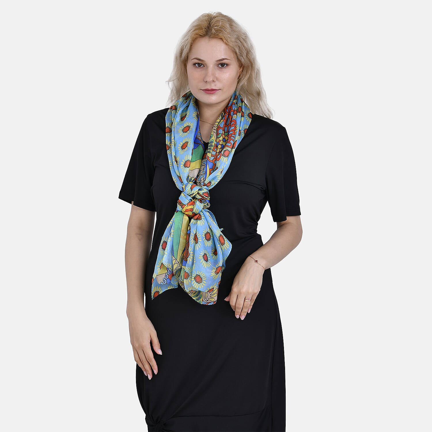 LA MAREY Daisy Pattern 100% Mulberry Silk Scarf (Size 180x110cm) - Green & Yellow