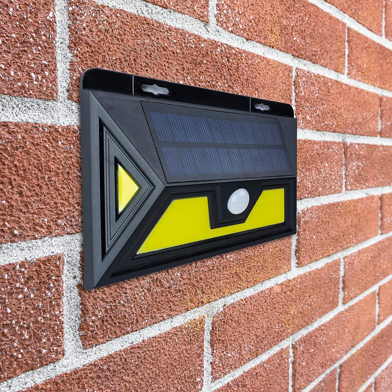 Spear - Jackson Motion Sensor Water Resistant Solar Light