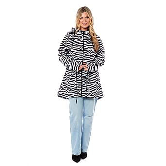 https://tjcuk.sirv.com/Products/77/5/7757850/EMMA-Zebra-Pattern-Raincoat-Size-XXL-Black-White_7757850.jpg?w=342&h=342