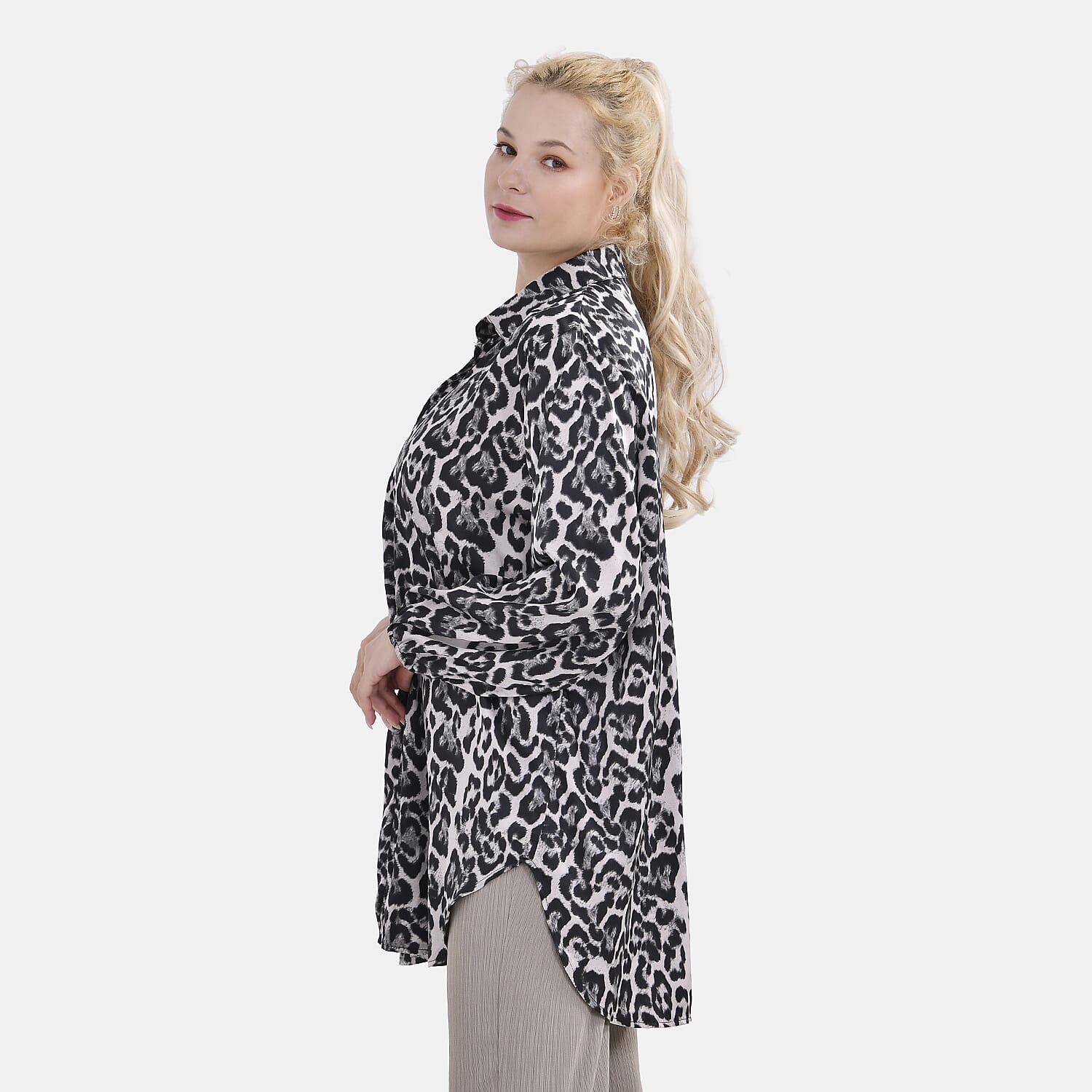 LA MAREY Oversized Button up Shirt (SIze S-M) - Leopard