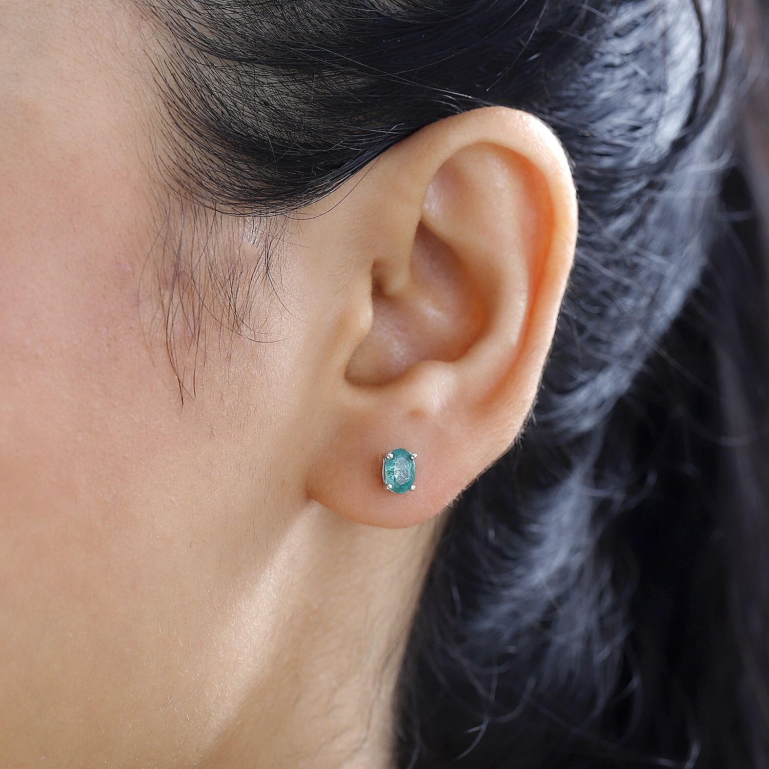 9K White Gold AAA Gemfields Emerald Studs