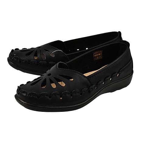 Shoe Tree Comfort Palma Lightweight Slip On Shoe (Size 5) - Black