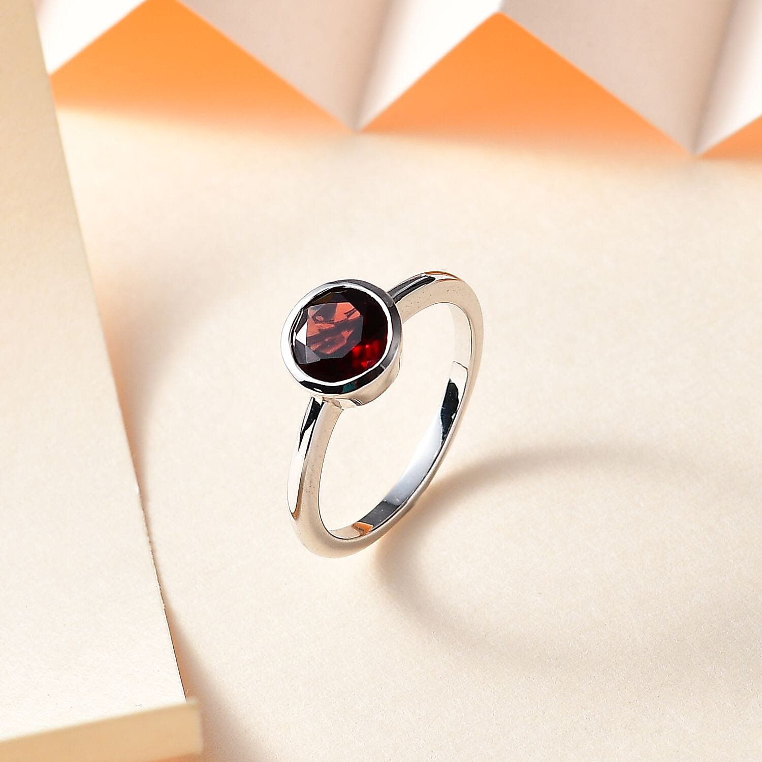 Mozambique Garnet  Main Stone With Surrounding Stone Ring in Platinum Overlay Sterling Silver 1.50 ct  1.580  Ct.