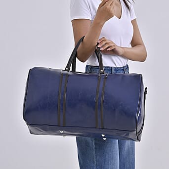 https://tjcuk.sirv.com/Products/77/6/7768224/Designer-Inspired-Solid-Travel-Duffle-Bag_7768224_2.jpg?w=342&h=342