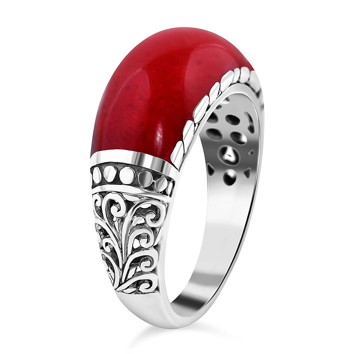 Coral  Ring  Sterling Silver 0.01 ct,  Silver Wt. 5.2 Gms  0.010  Ct.