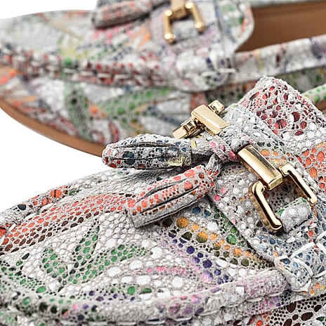 RIO Ladies Floral Suede Printed Tassel Loafer (Size 5) - Multi