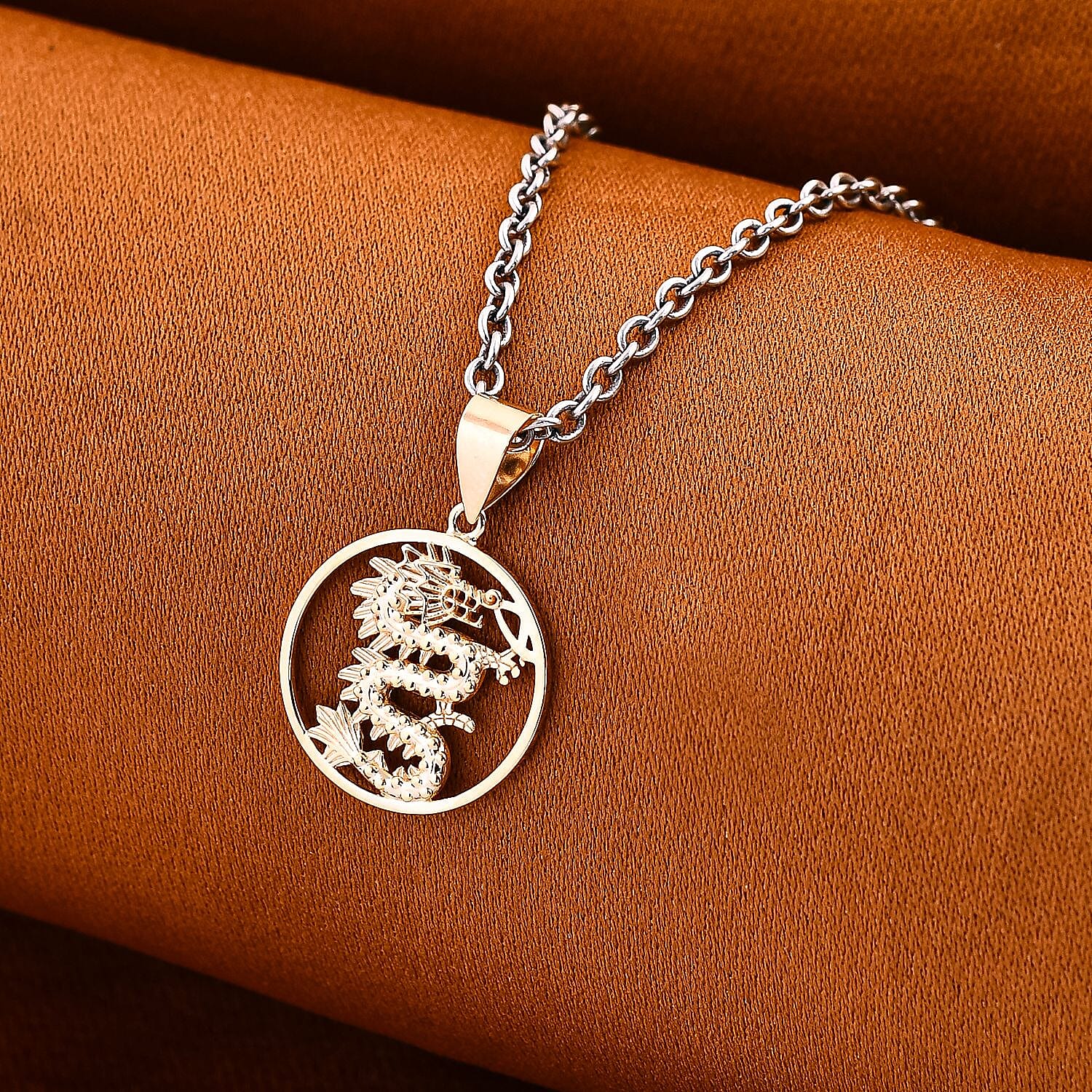 LIQUIDATION DEAL - JCK Vegas Close Out-  9K Yellow Gold Dragon Pendant