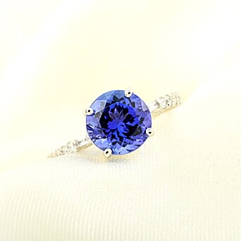 https://tjcuk.sirv.com/Products/77/7/7772802/950-Platinum-AAAA-Tanzanite-White-Diamond-VS-Ring-2-75-ct-Platinum-Wt-_7772802_1.jpg?w=342&h=342