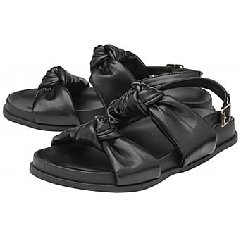 https://tjcuk.sirv.com/Products/77/7/7774729/Dunlop-Billie-Open-Toe-Sandal-Size-4-Black_7774729.jpg?w=342&h=342