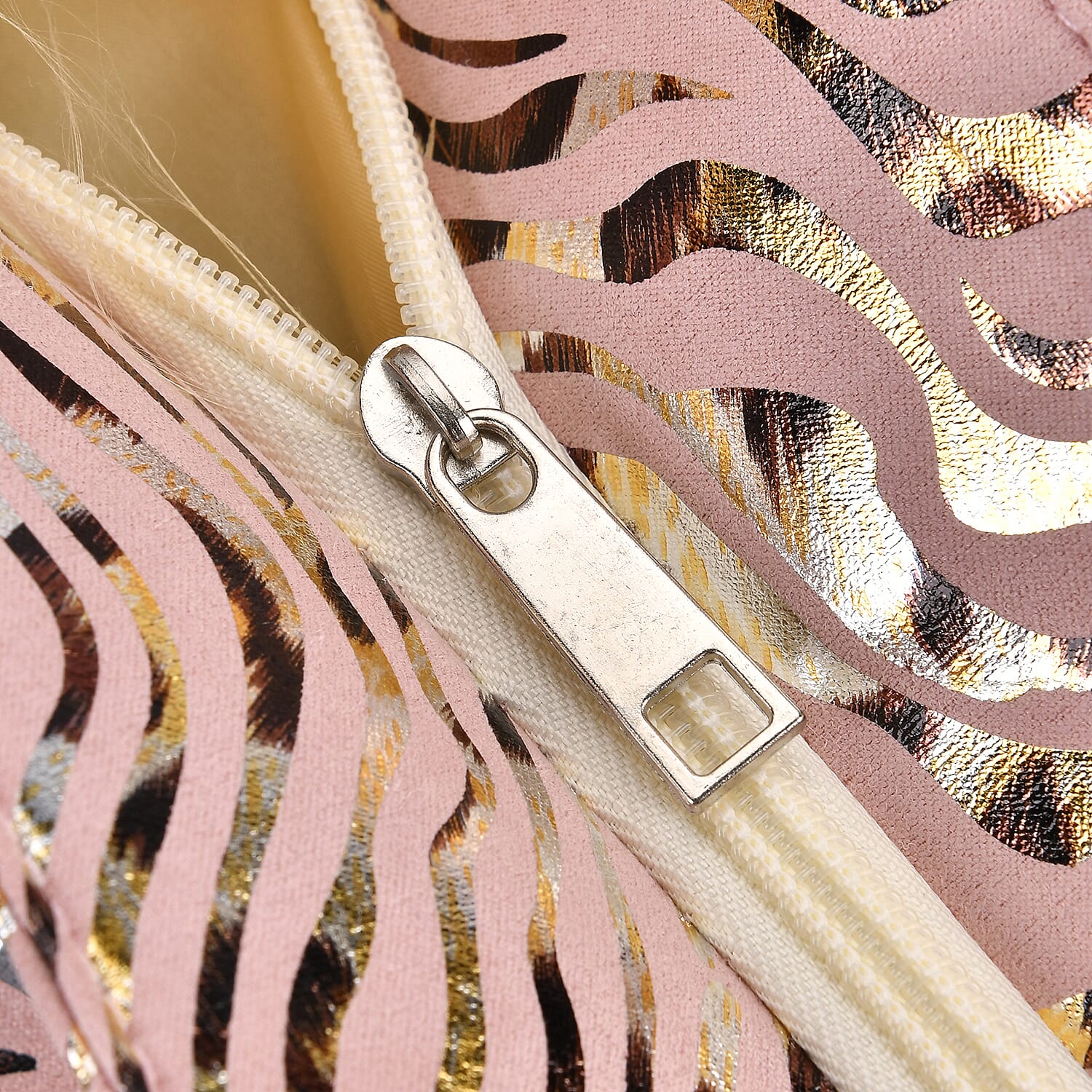 Zebra pattern large size tote bag with rope handle (Size 38x20x38 cm) - Pink & Black