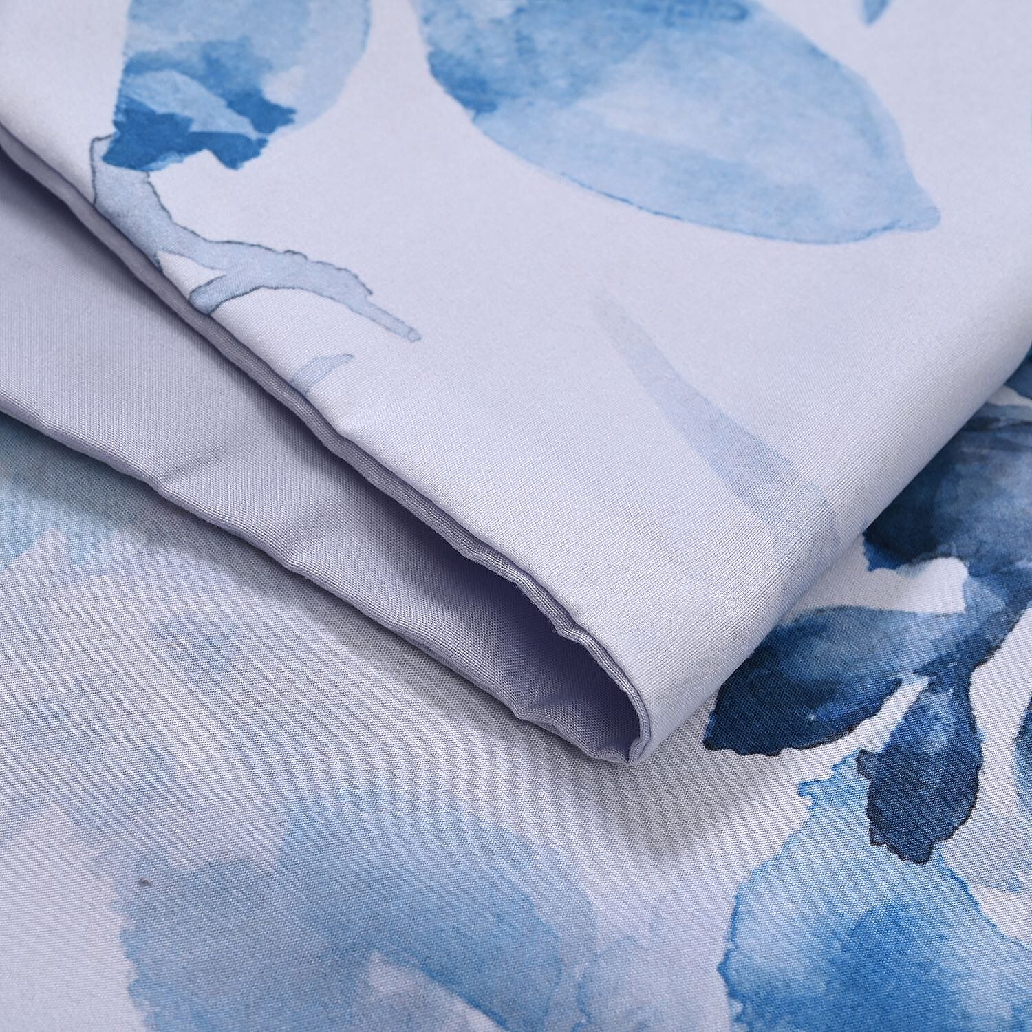 4 Piece Microfiber Leaf Pattern Reversible Duvet Cover Set