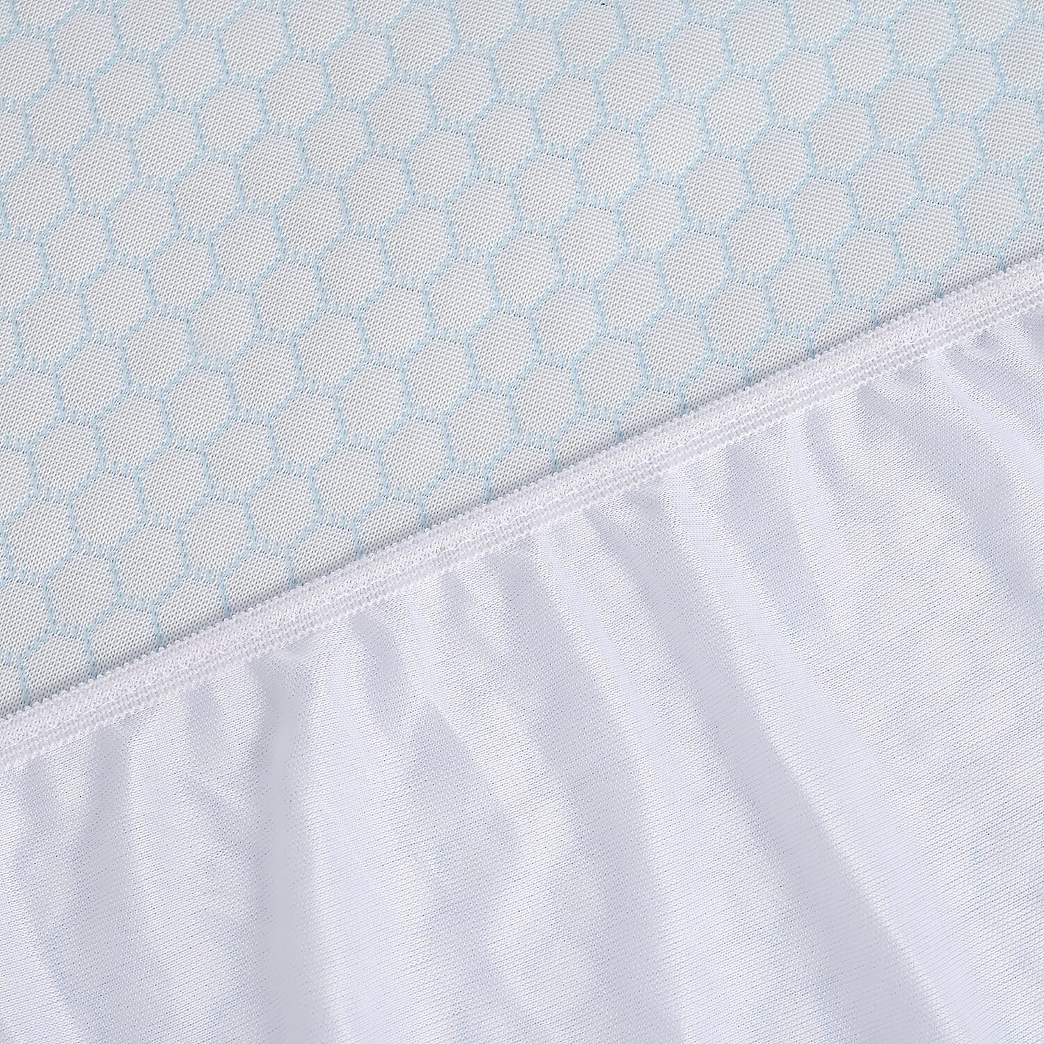 Nylon Patterned Mattress Pad (Size 90x30 cm) - Blue & White & Blue & White