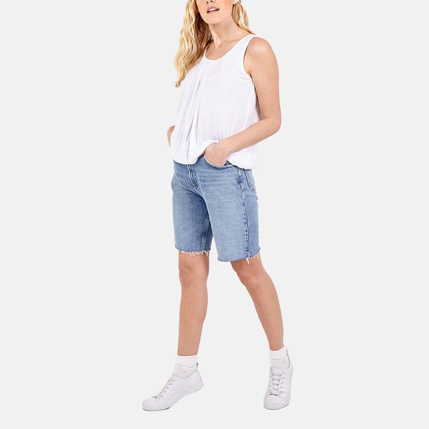 Nova of London Vest - White